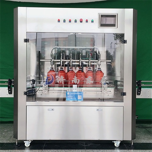 稱重式食用油灌裝機(jī)清潔不知道怎么入手？先看看這個(gè)